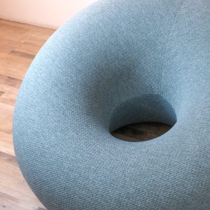 donut single seater frameless accent chair